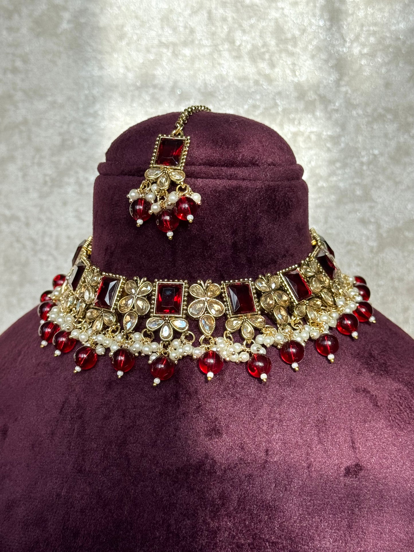 Beautiful Necklace set with Jhumka earrings and tikka