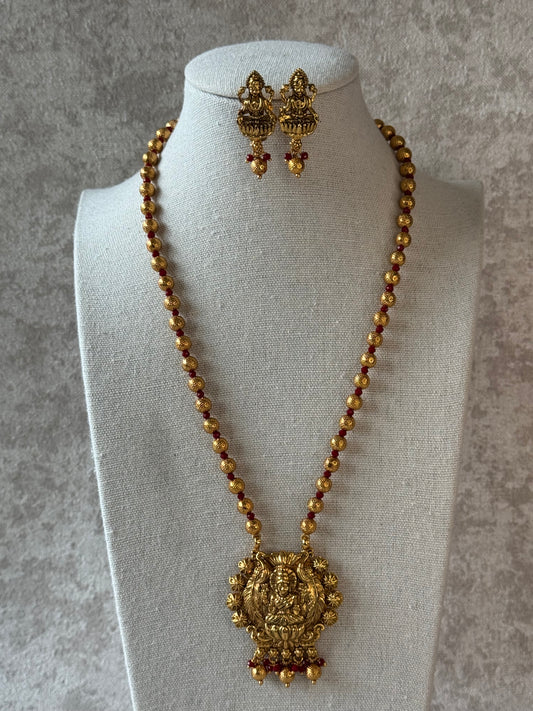 Affordable Traditional Temple Set
